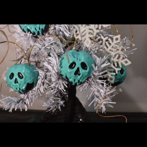 14” Disney Themed Poison Apple Christmas Tree with 5’ of White lights - Picture 3 of 6